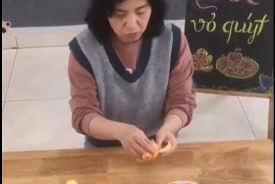 CÁC BÉ LỚP 3 TUỔI C -BÉ TẬP BÓC VỎ QUÝT – KỸ NĂNG NHỎ, TỰ LẬP LỚN.